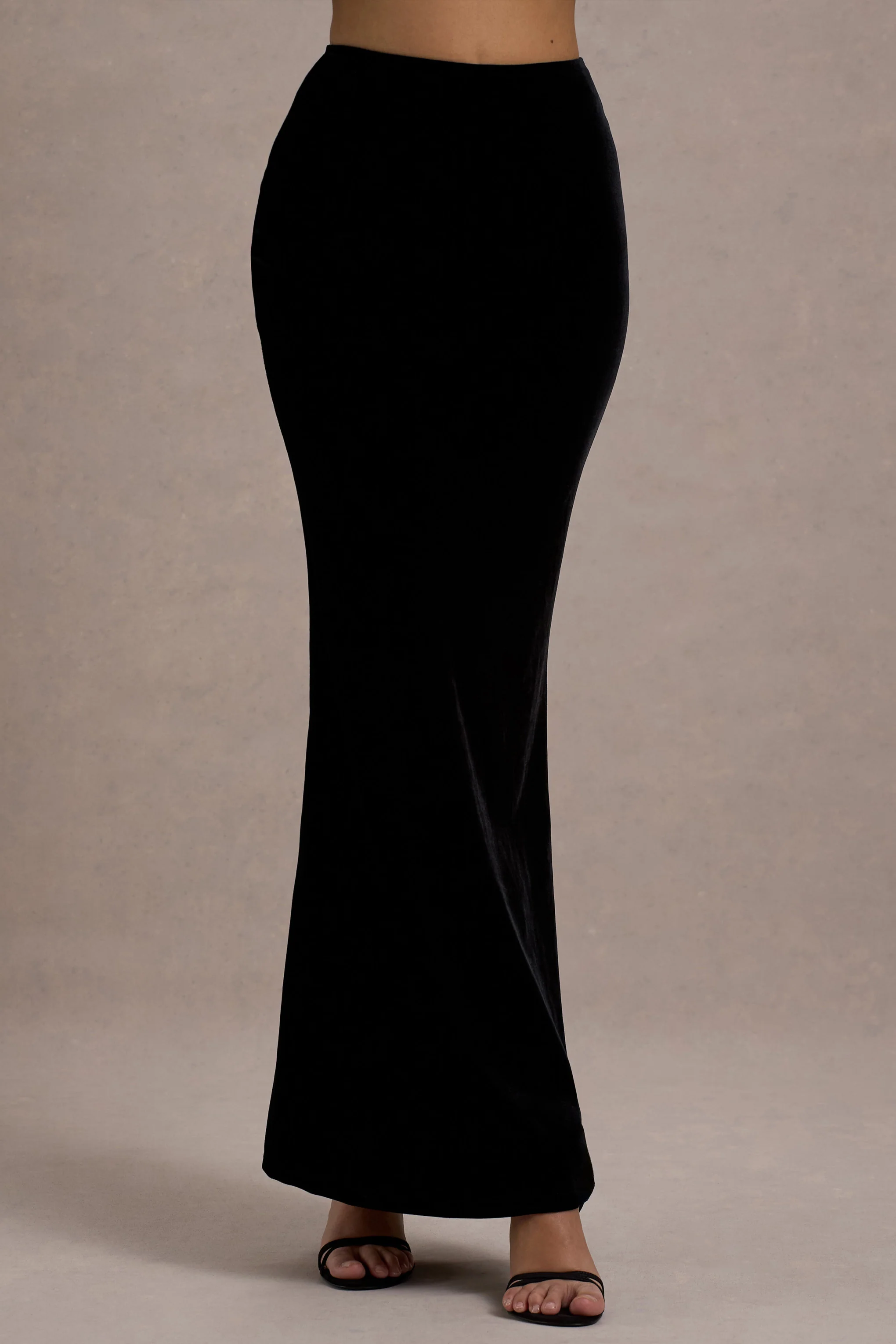Alize | Black Velvet Split Maxi Skirt - Image 9