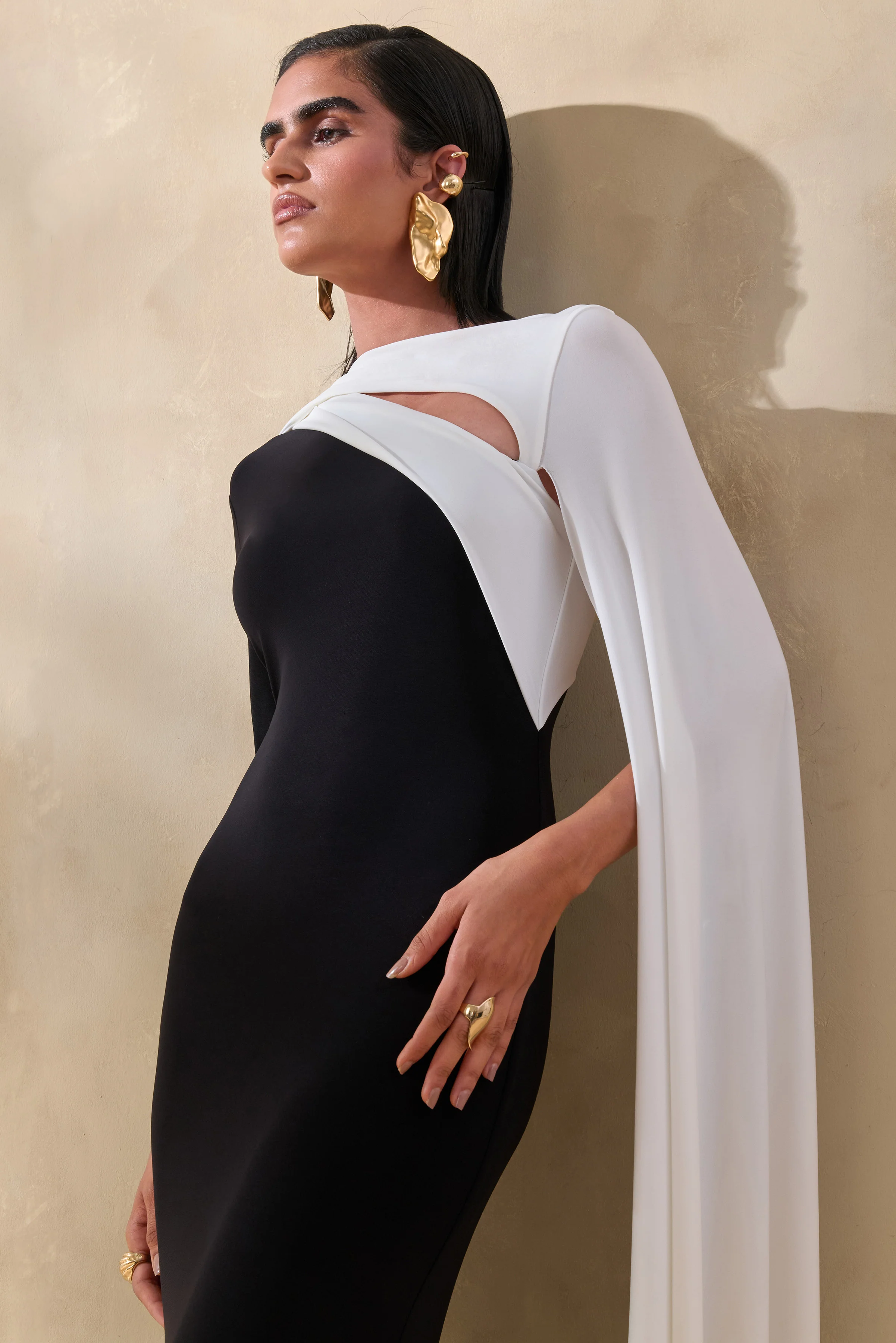Dabria | Black And White Asymmetric-Neck Maxi Dress With Cape-Sleeve - Image 3