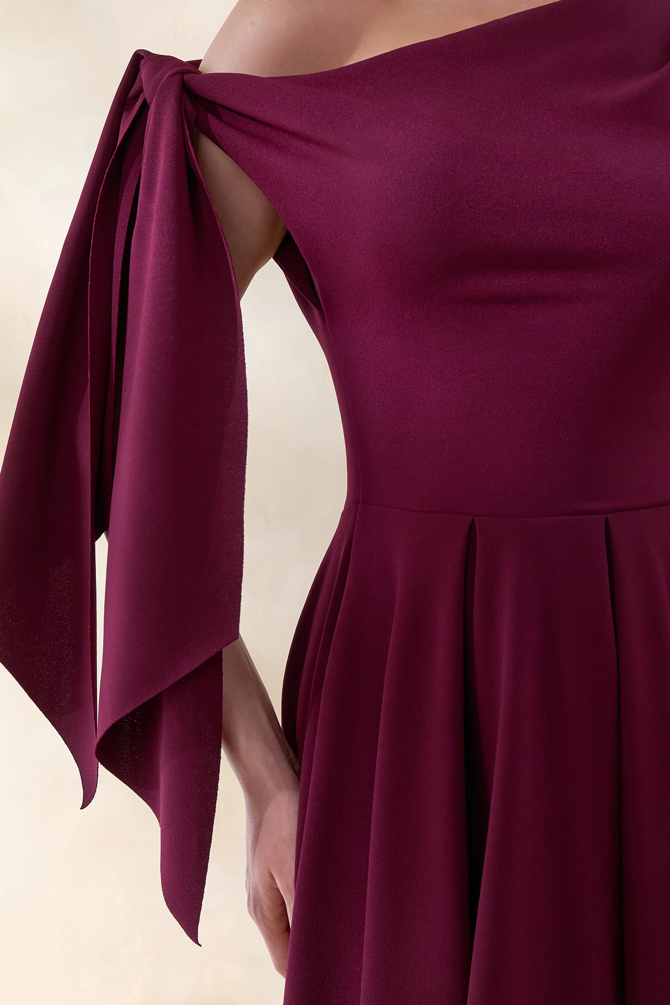 Daring | Burgundy Asymmetric-Neck Midi Dress With Knot-Detail - Image 3