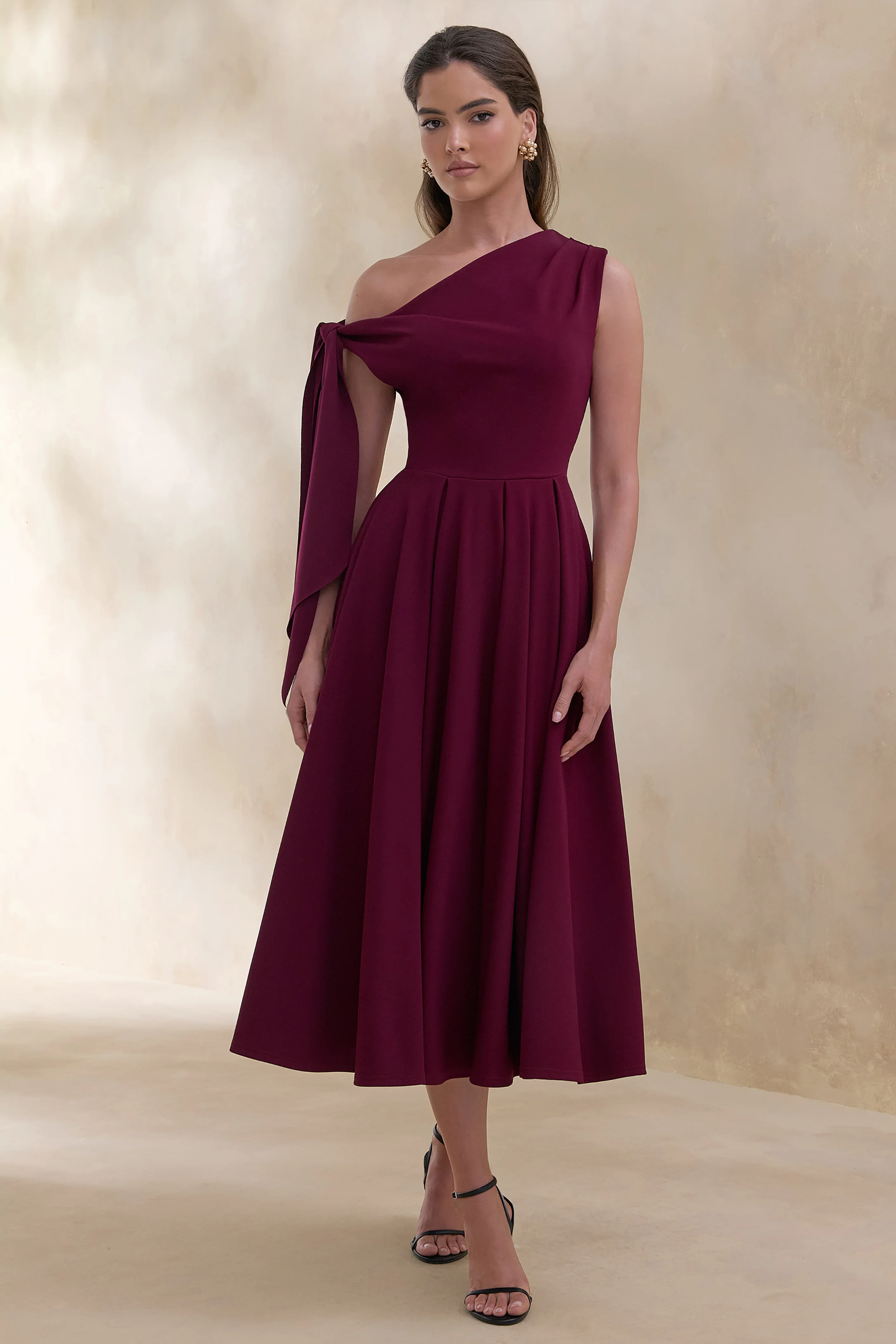 Daring | Burgundy Asymmetric-Neck Midi Dress With Knot-Detail - Image 4