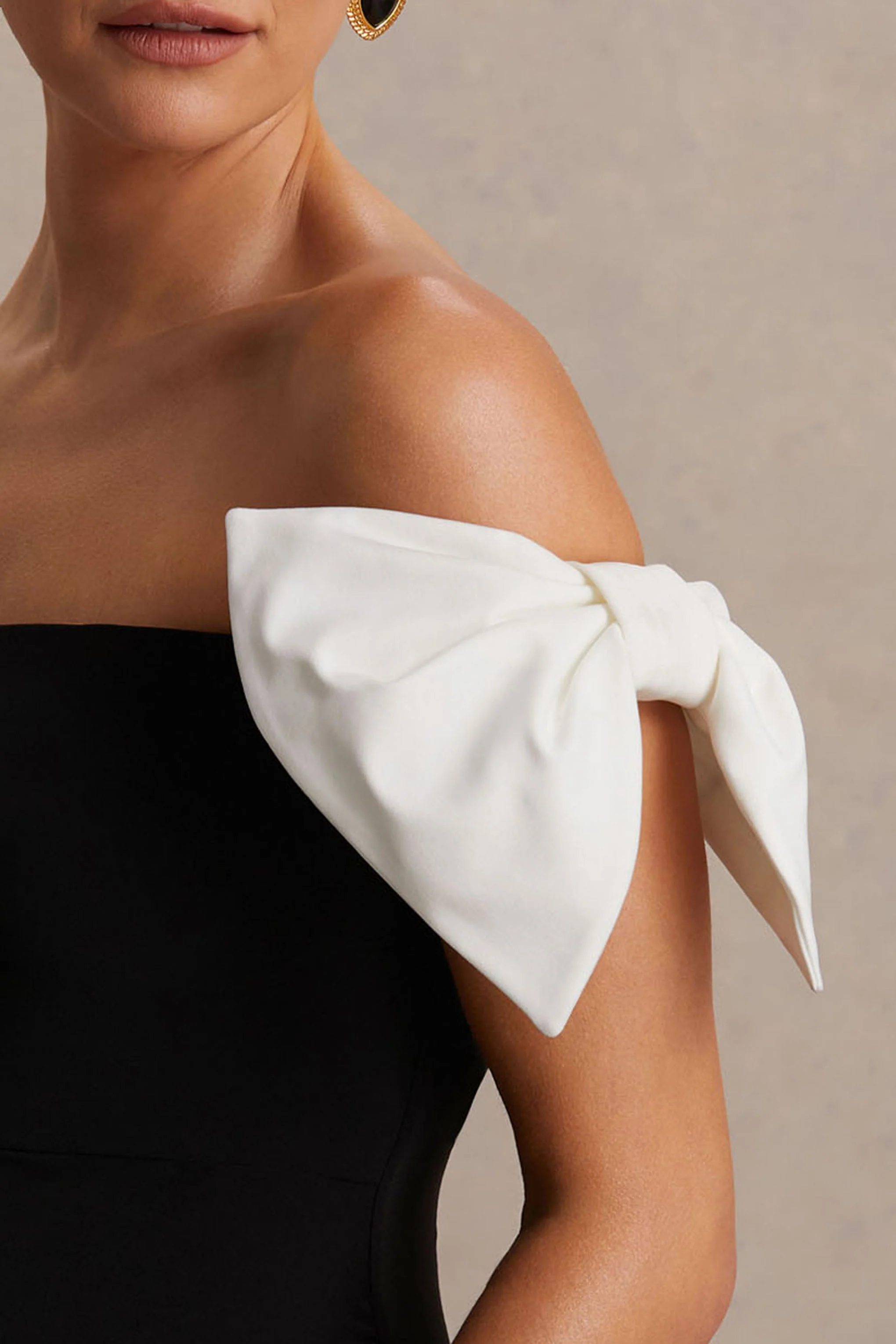 Didi | Black & White Bardot Bow Detail Maternity Maxi Dress - Image 3