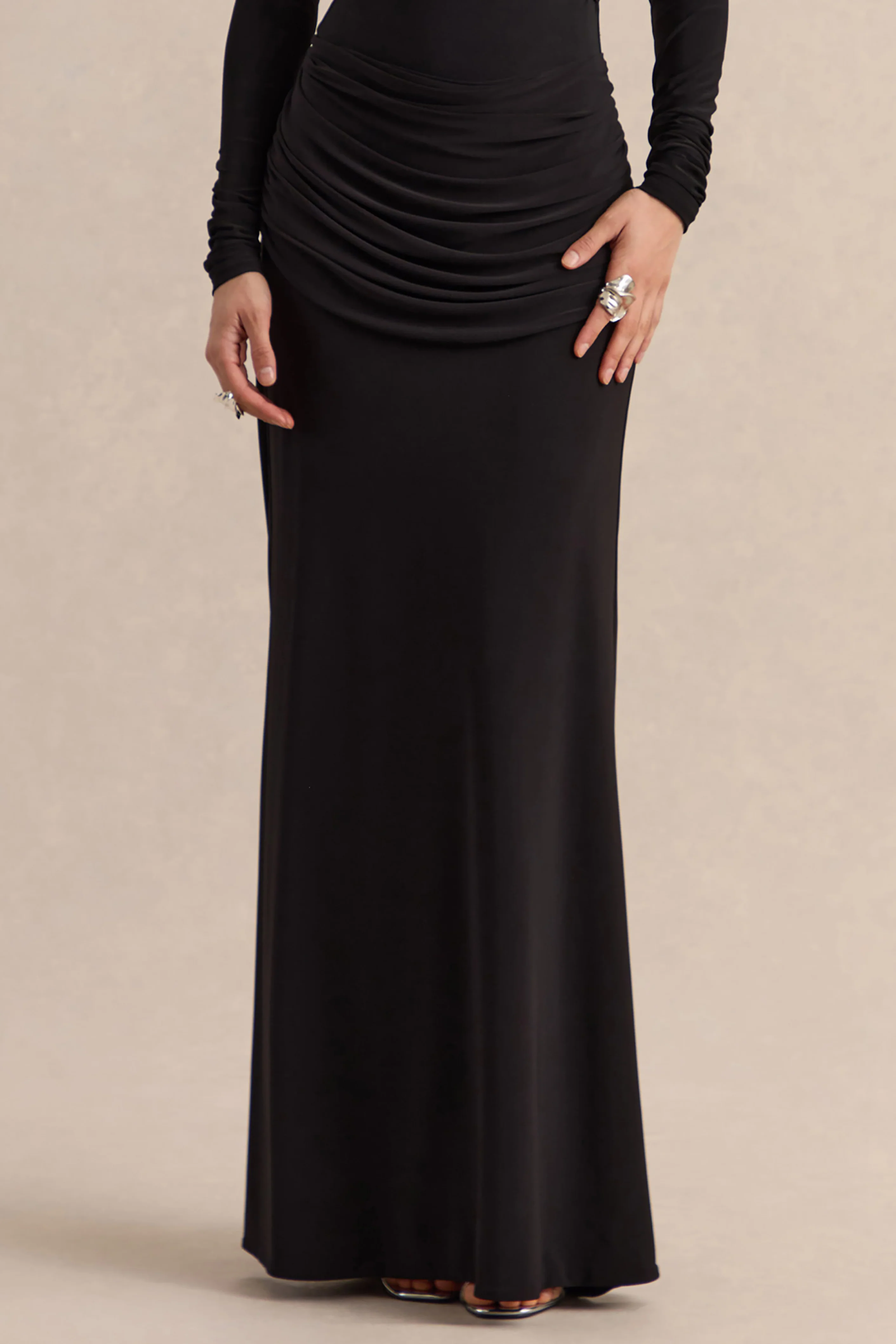 Esara | Black Maxi-Skirt With Gathered-Detailing - Image 3