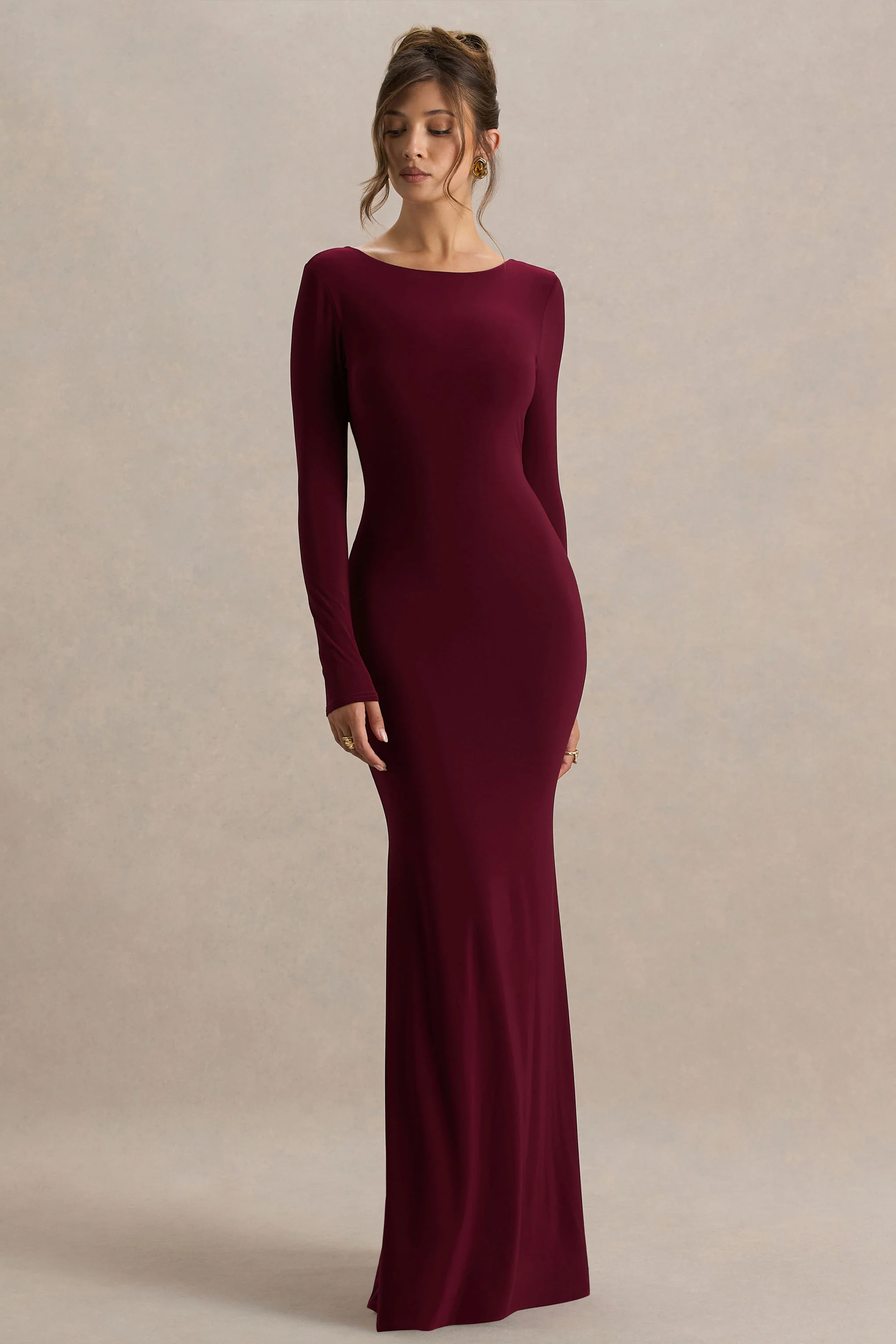 Estelle | Burgundy Boat-Neck Maxi Dress With Open-Back And Lace Detail - Image 4