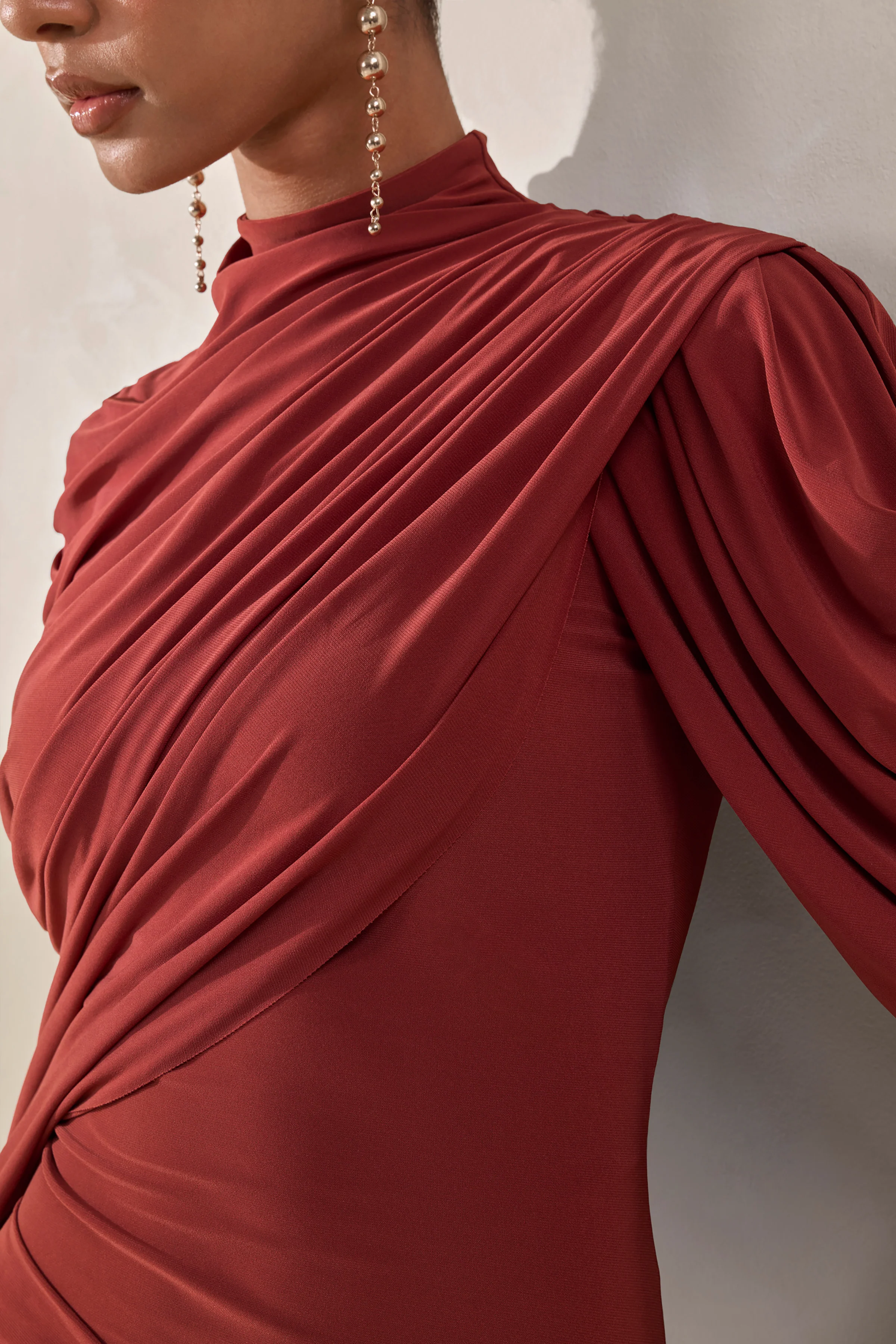 Fenicia | Rust High-Neck Thong Bodysuit With Cape Detail - Image 4