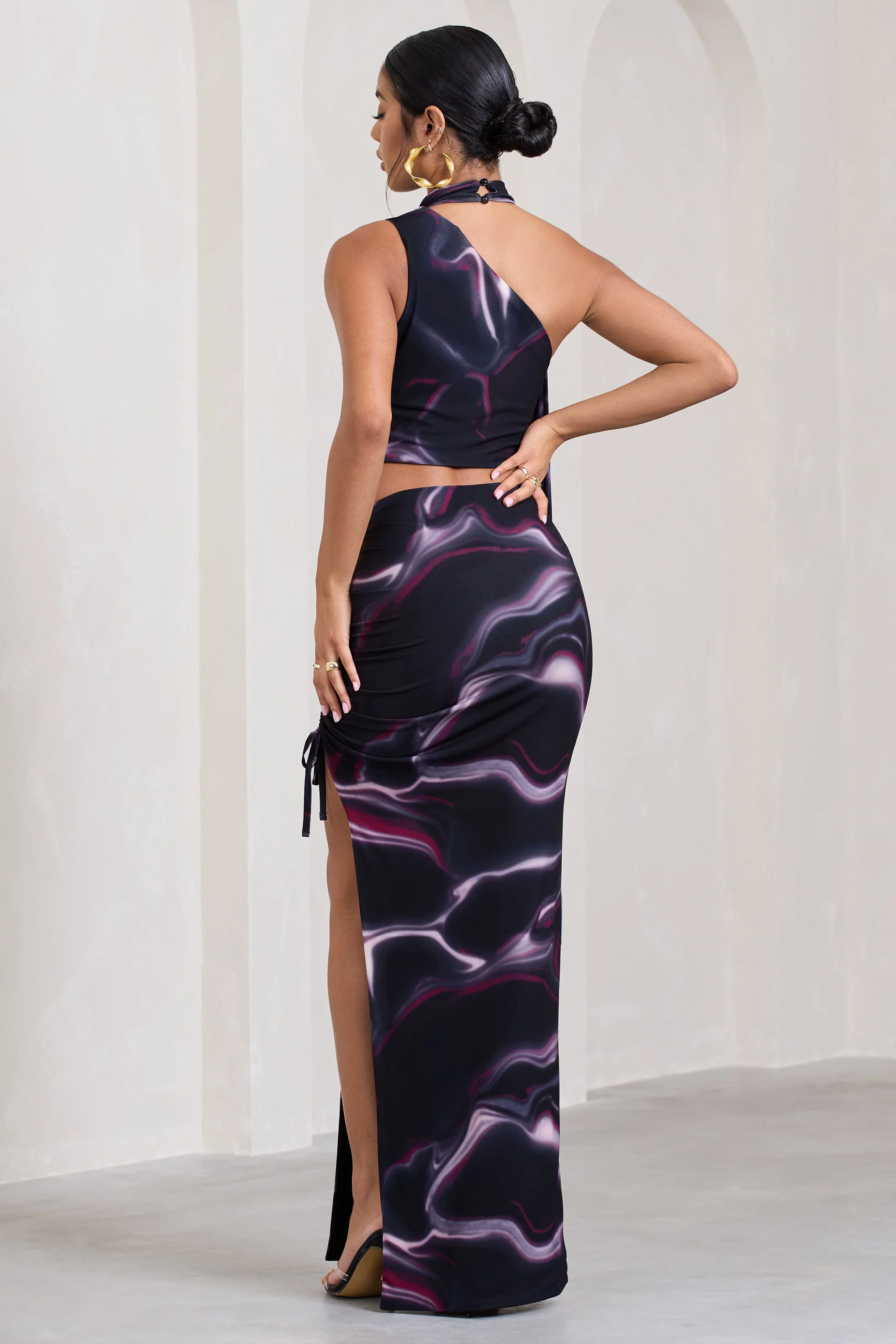 In The Air | Black Printed Ruched Asymmetric High-Waisted Maxi Skirt - Image 7