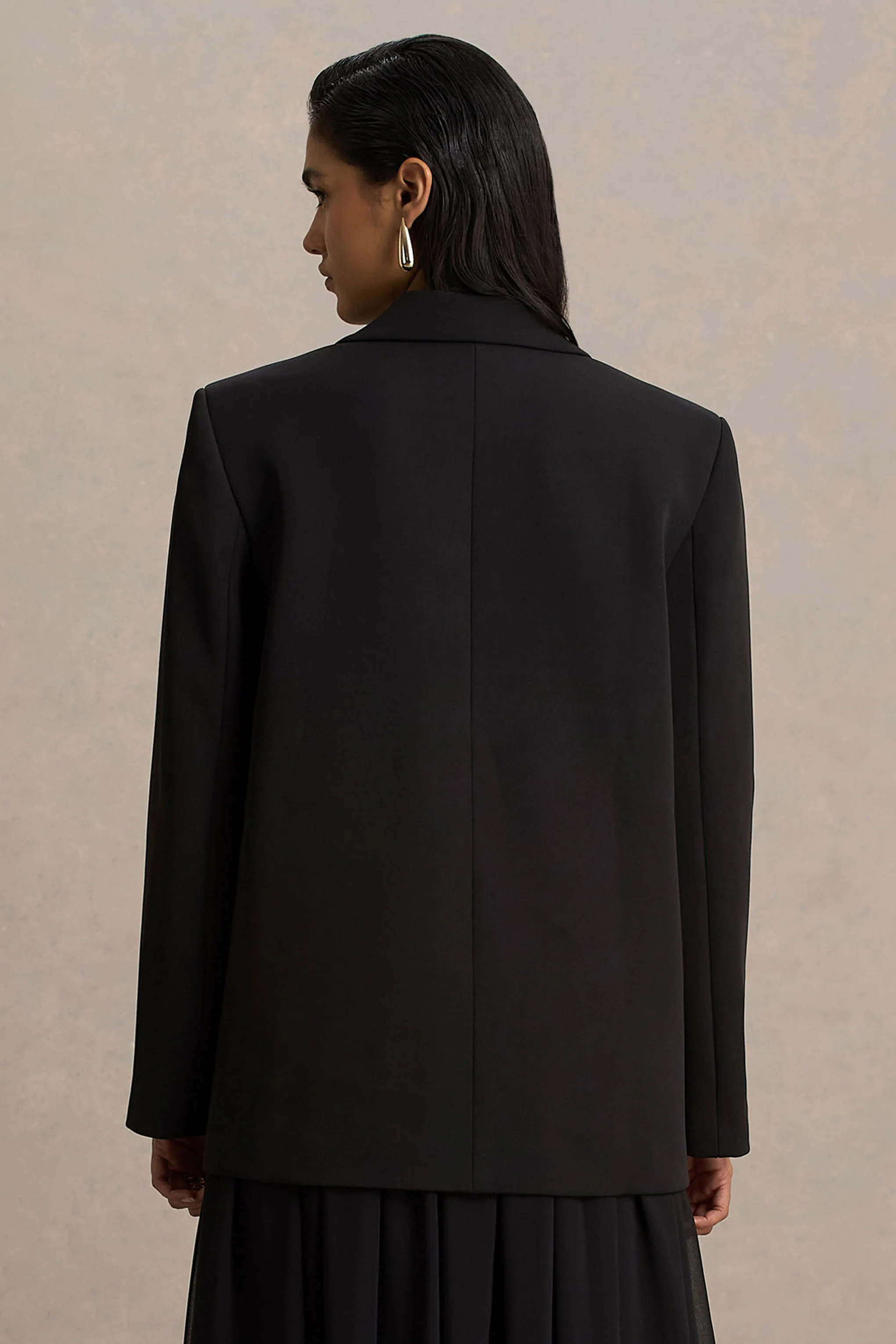 Katherine | Black Plunge-Neck Oversized Blazer - Image 2