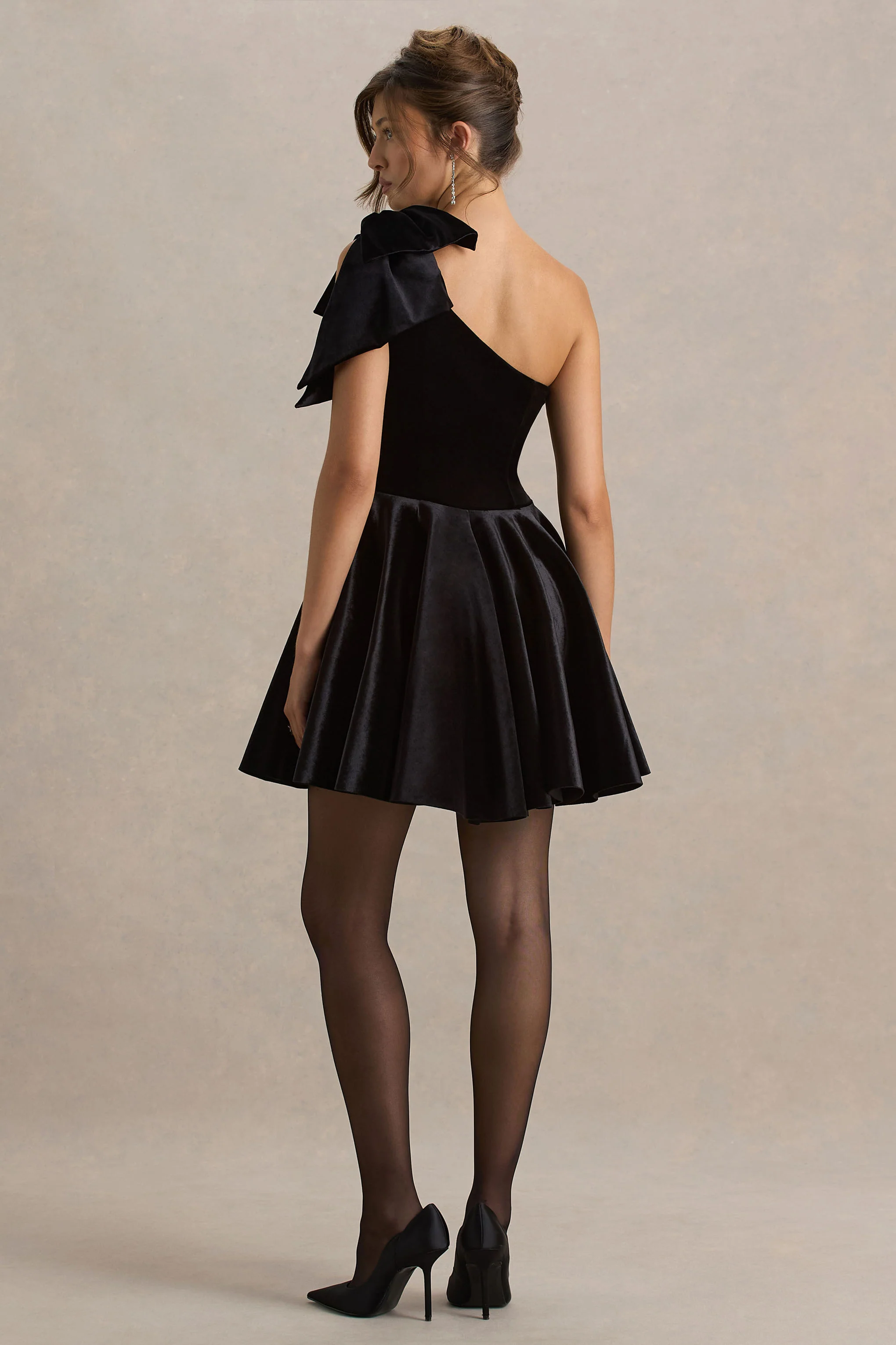 Keeley | Black Asymmetric-Neck Velvet Mini Dress With Bow Detail - Image 2