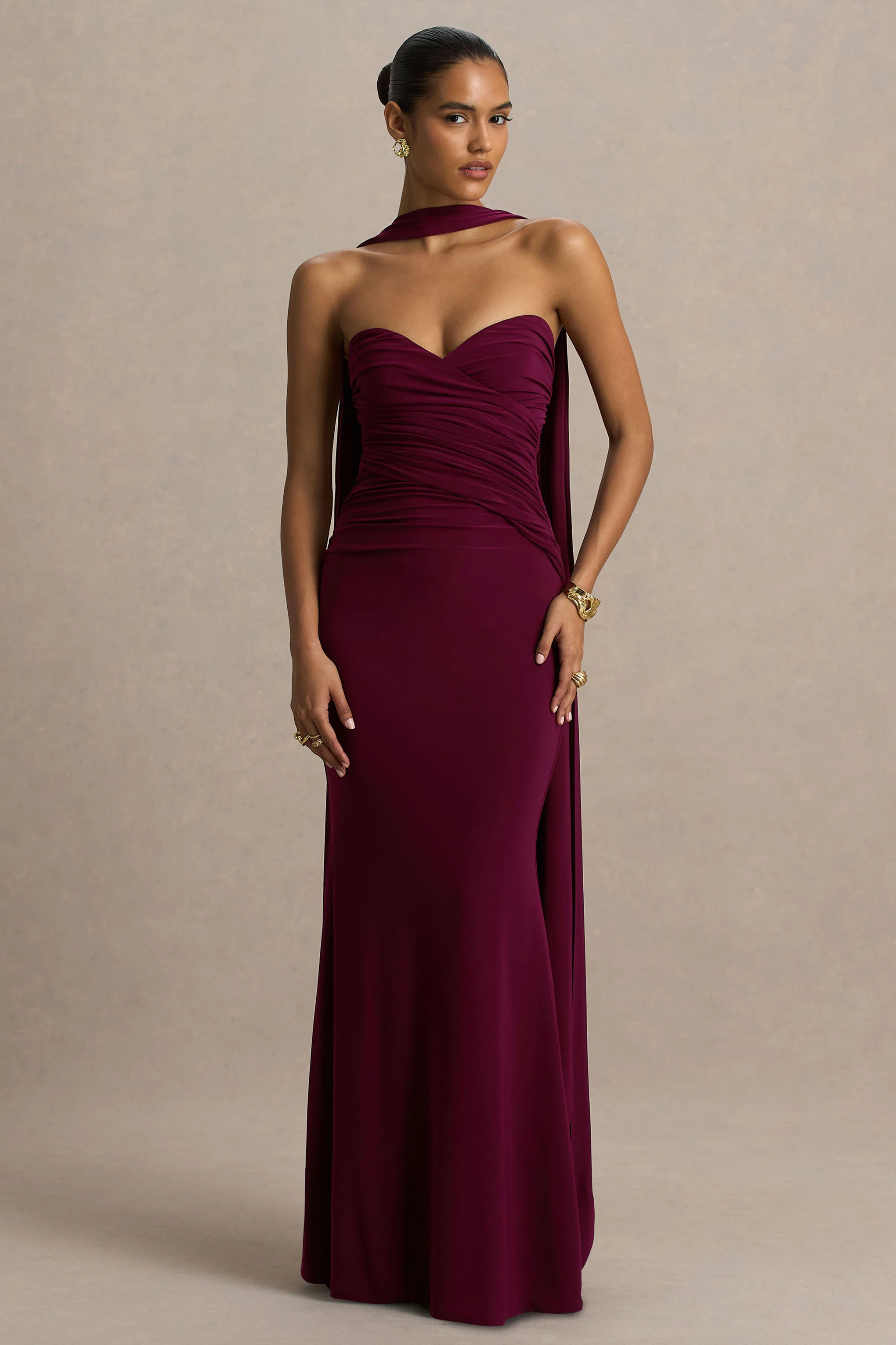 Leila | Burgundy Sweetheart Maxi Dress With Scarf - Image 4