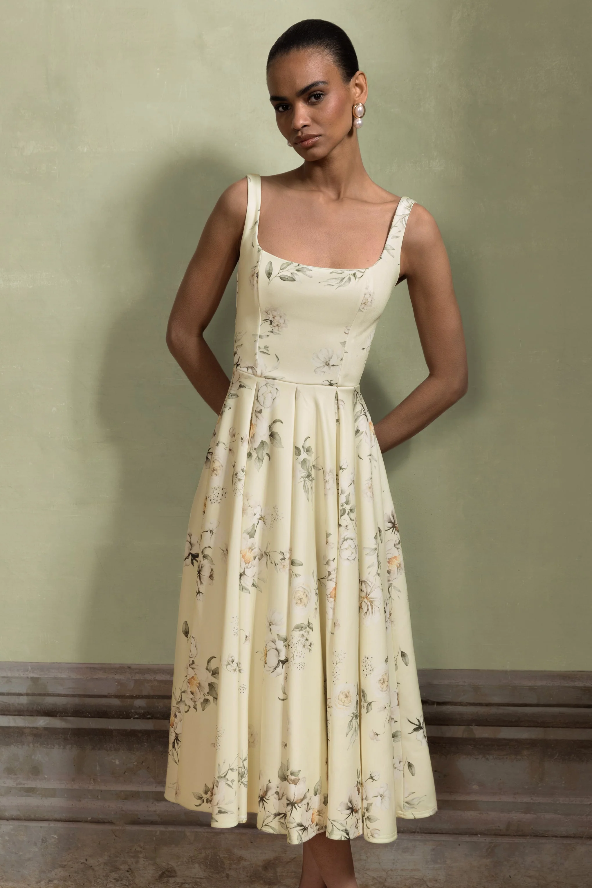 Lissa | Lemon Floral Bouquet Print Square-Neck Midi Dress - Image 2