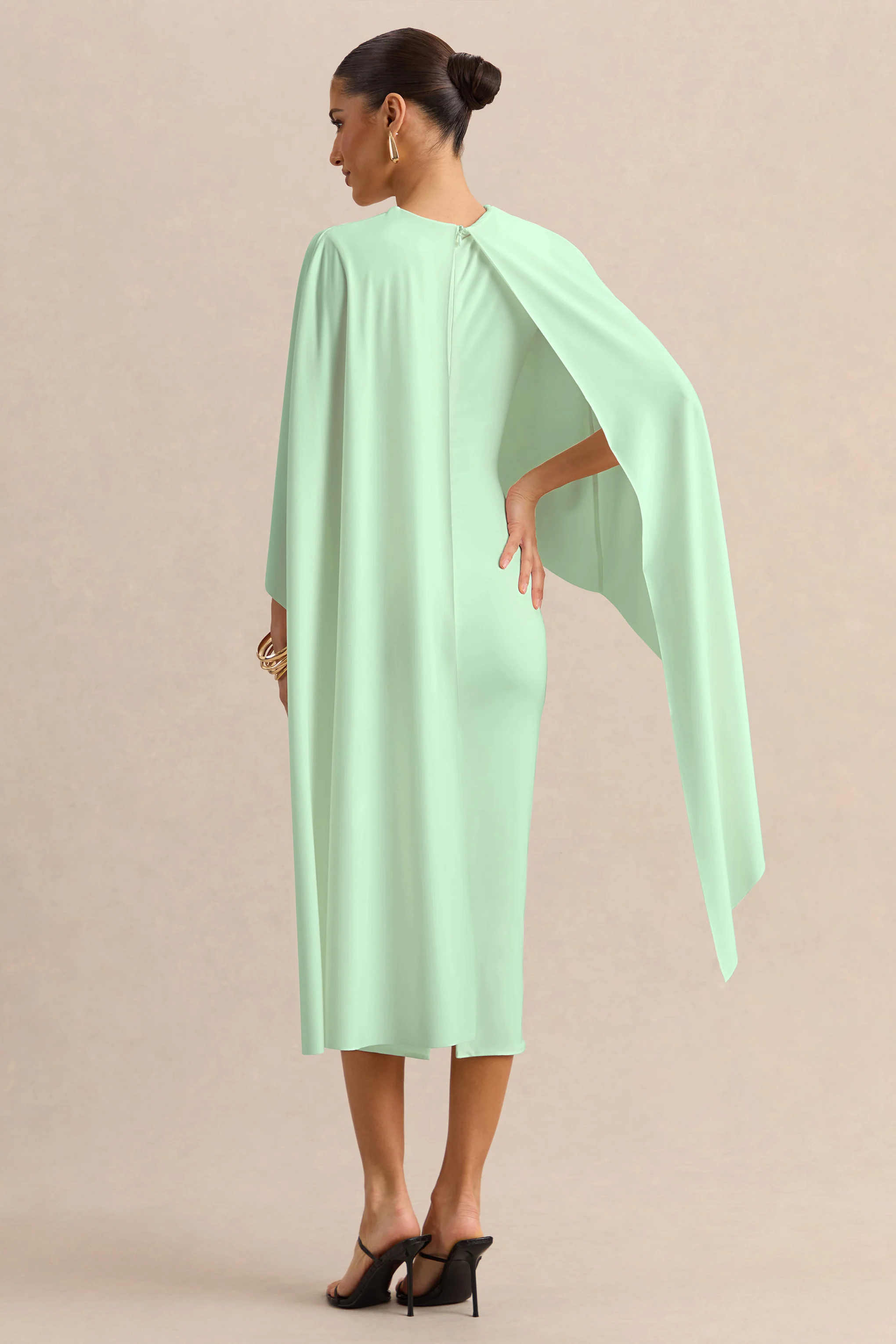 Luxalyn | Green Round-Neck Midi Dress With Cape-Detail - Image 2
