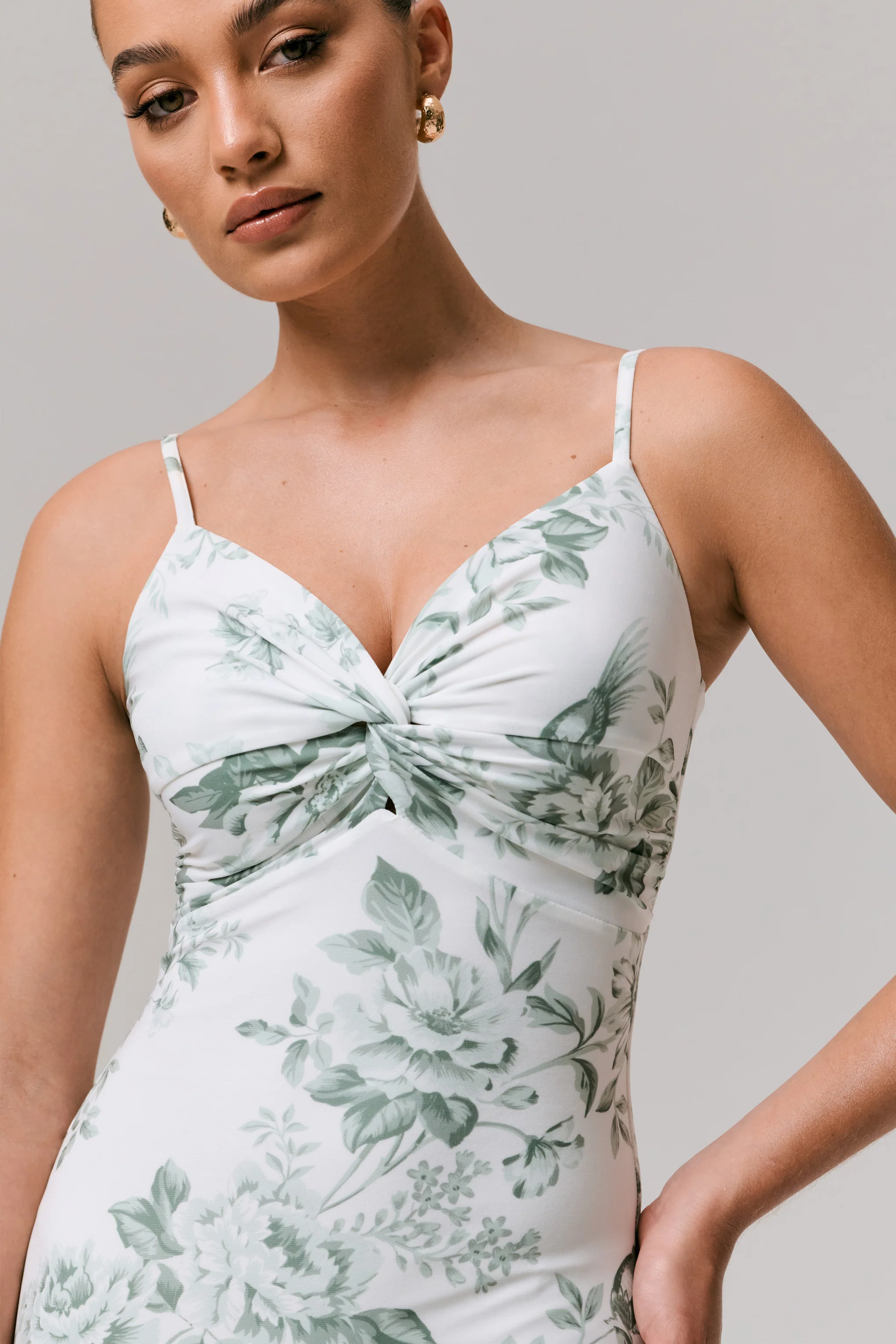 Luz | Green Porcelain Print Strappy Maxi Dress - Image 5