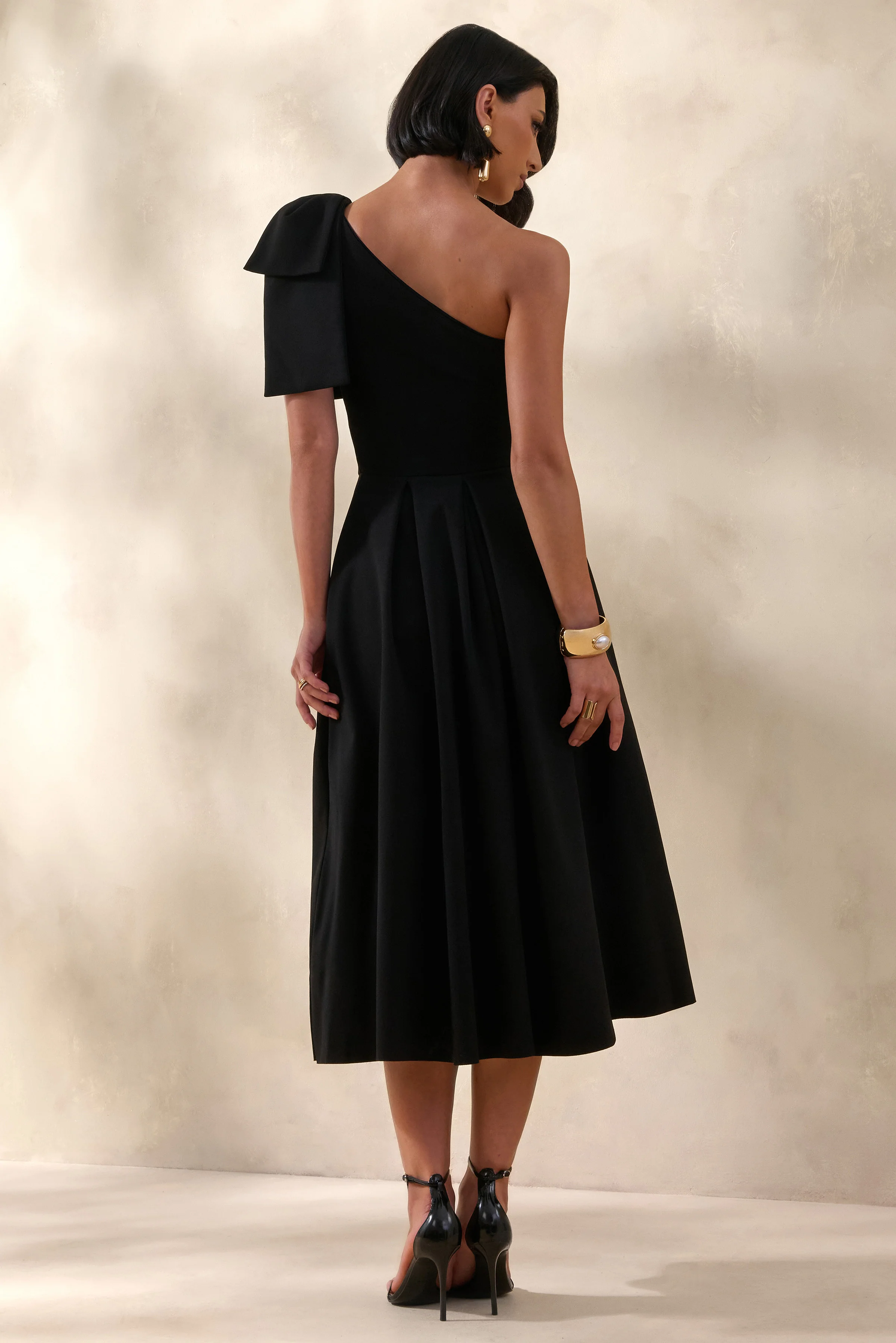 Meria | Black Asymmetric-Neck Midi Dress With Bow-Sleeve - Image 2