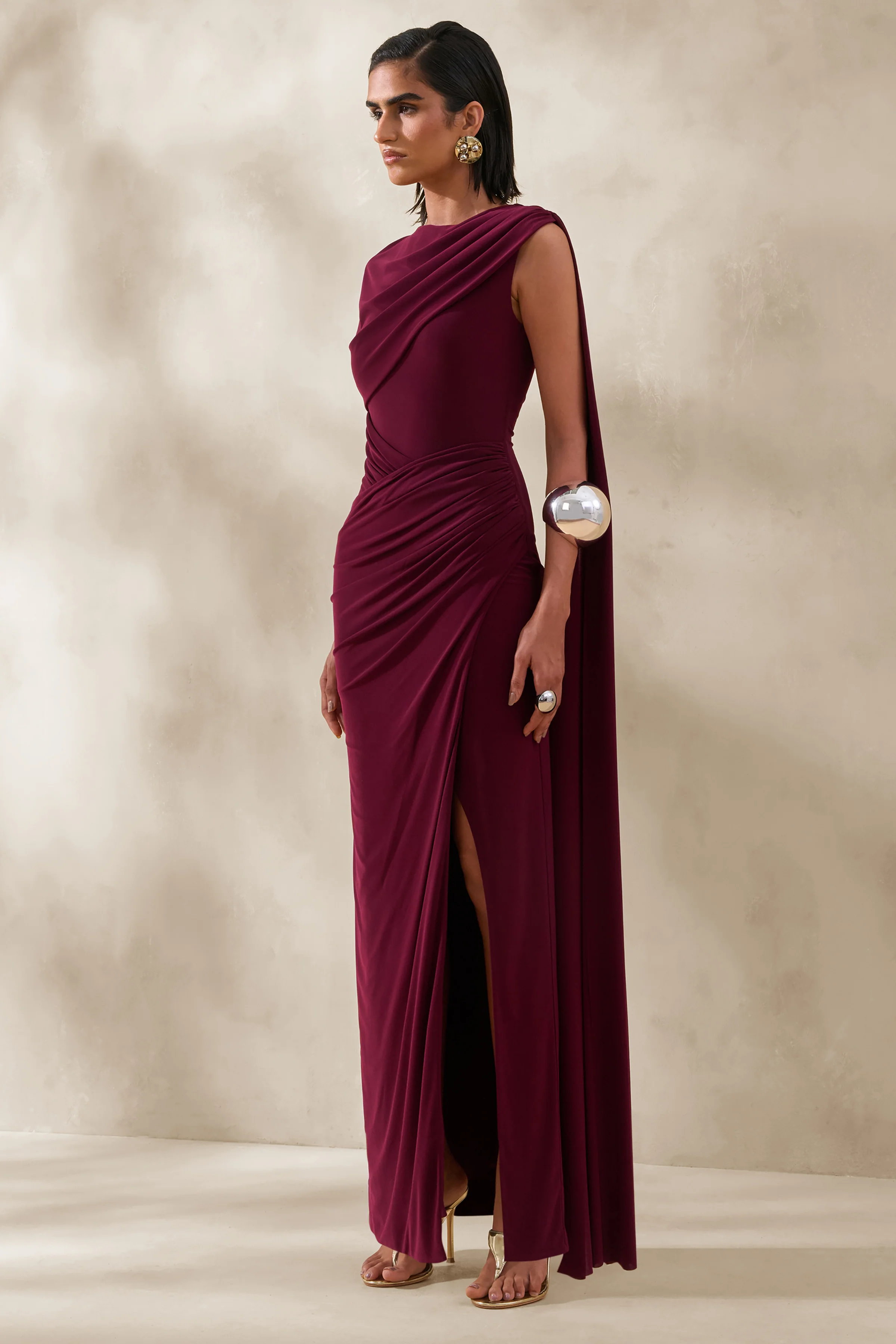 Palomara | Burgundy Round-Neck Maxi Dress With Sash And Front-High Split - Image 4