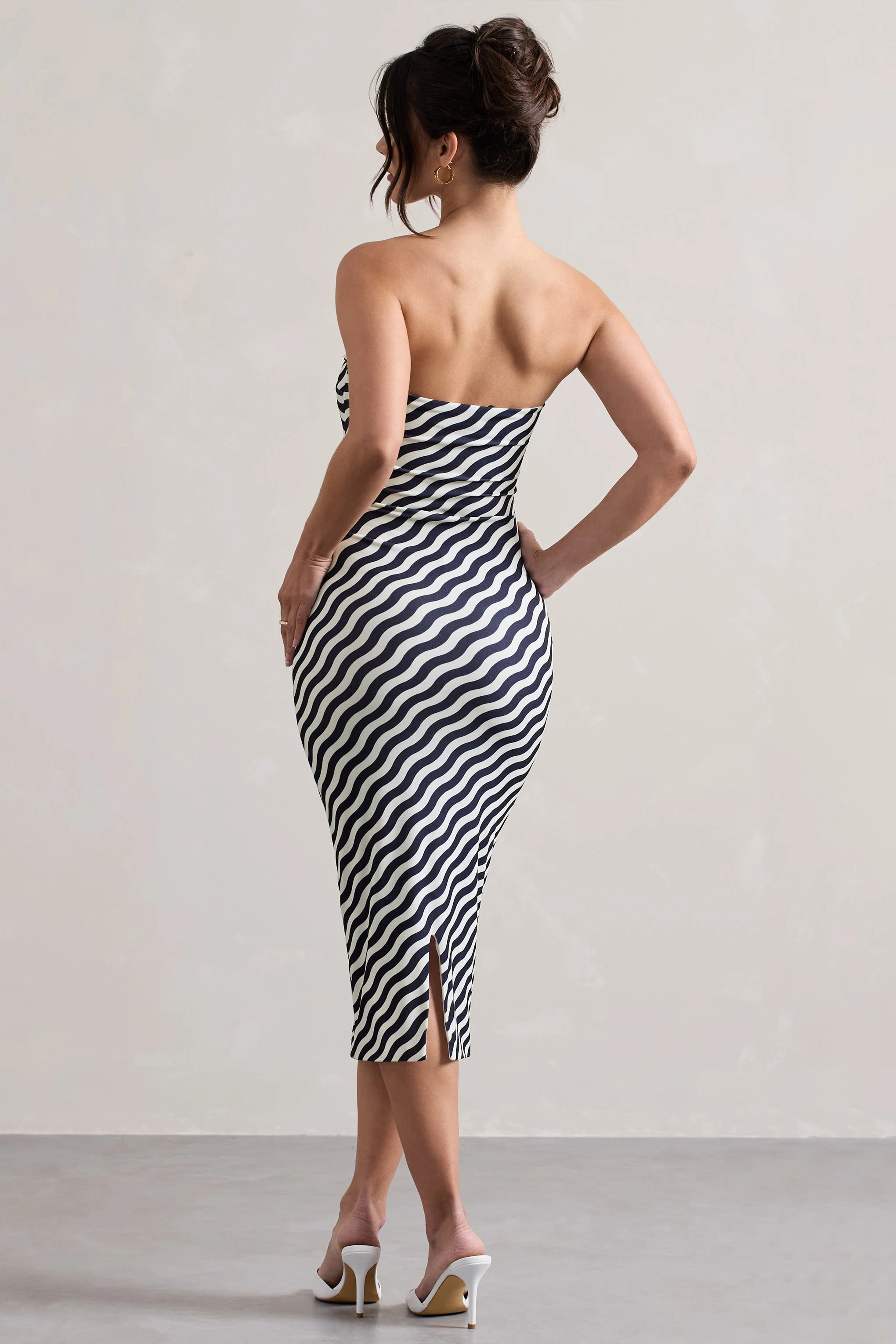 Reese | Navy Wave Print Strapless Midi Dress - Image 3
