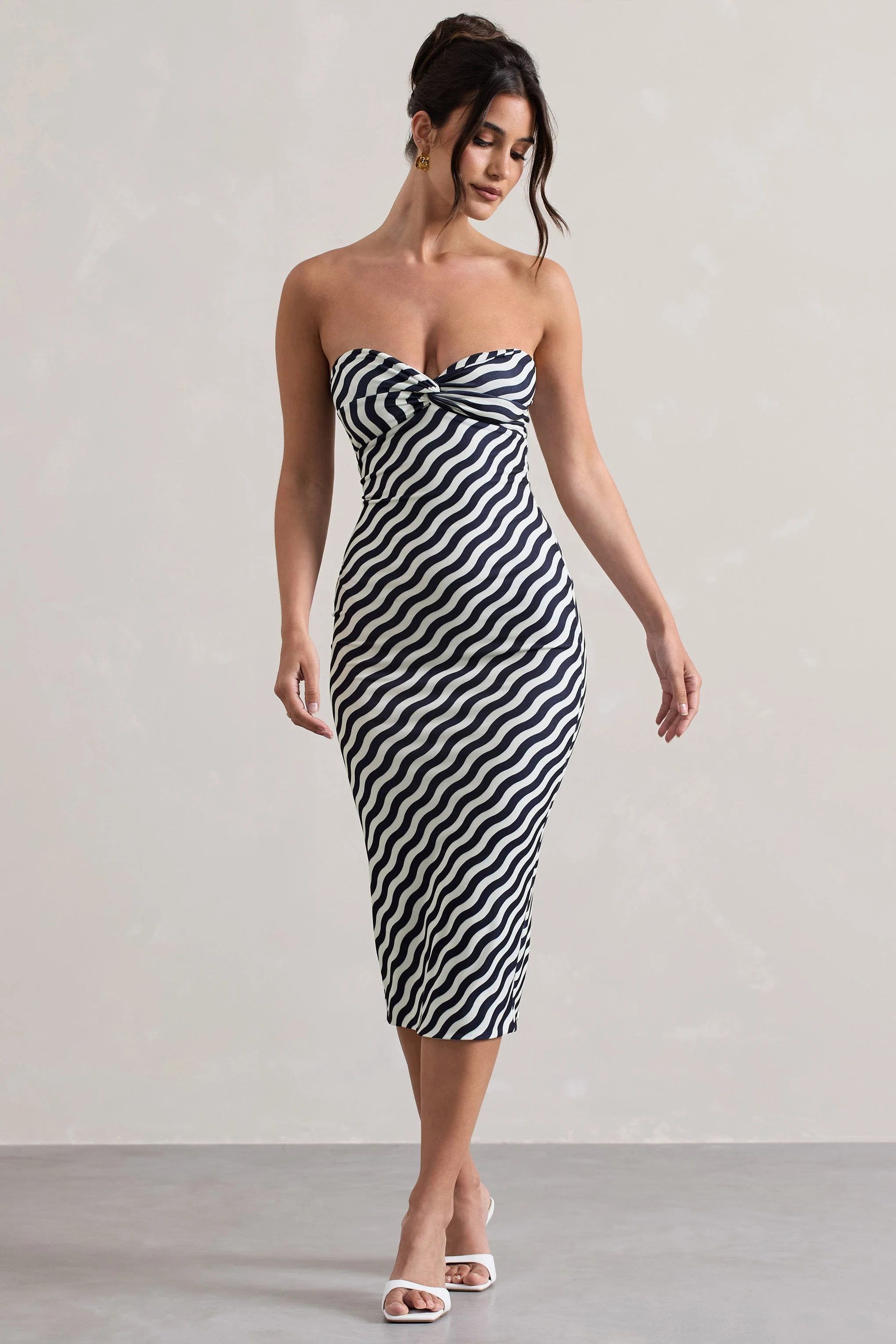 Reese | Navy Wave Print Strapless Midi Dress - Image 5