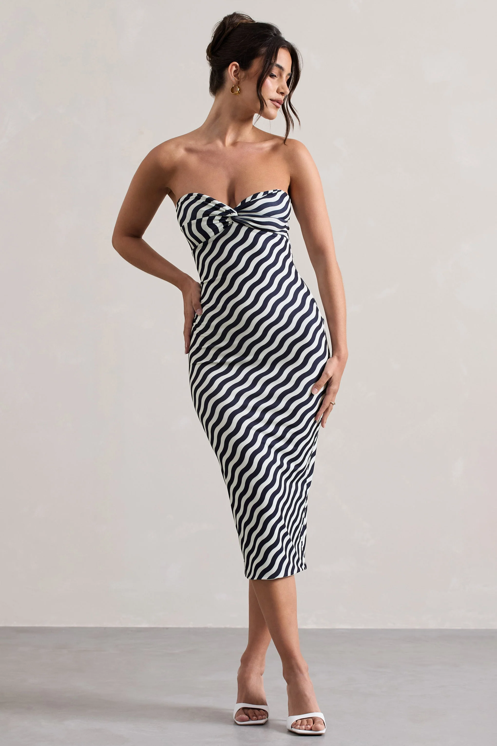 Reese | Navy Wave Print Strapless Midi Dress - Image 6