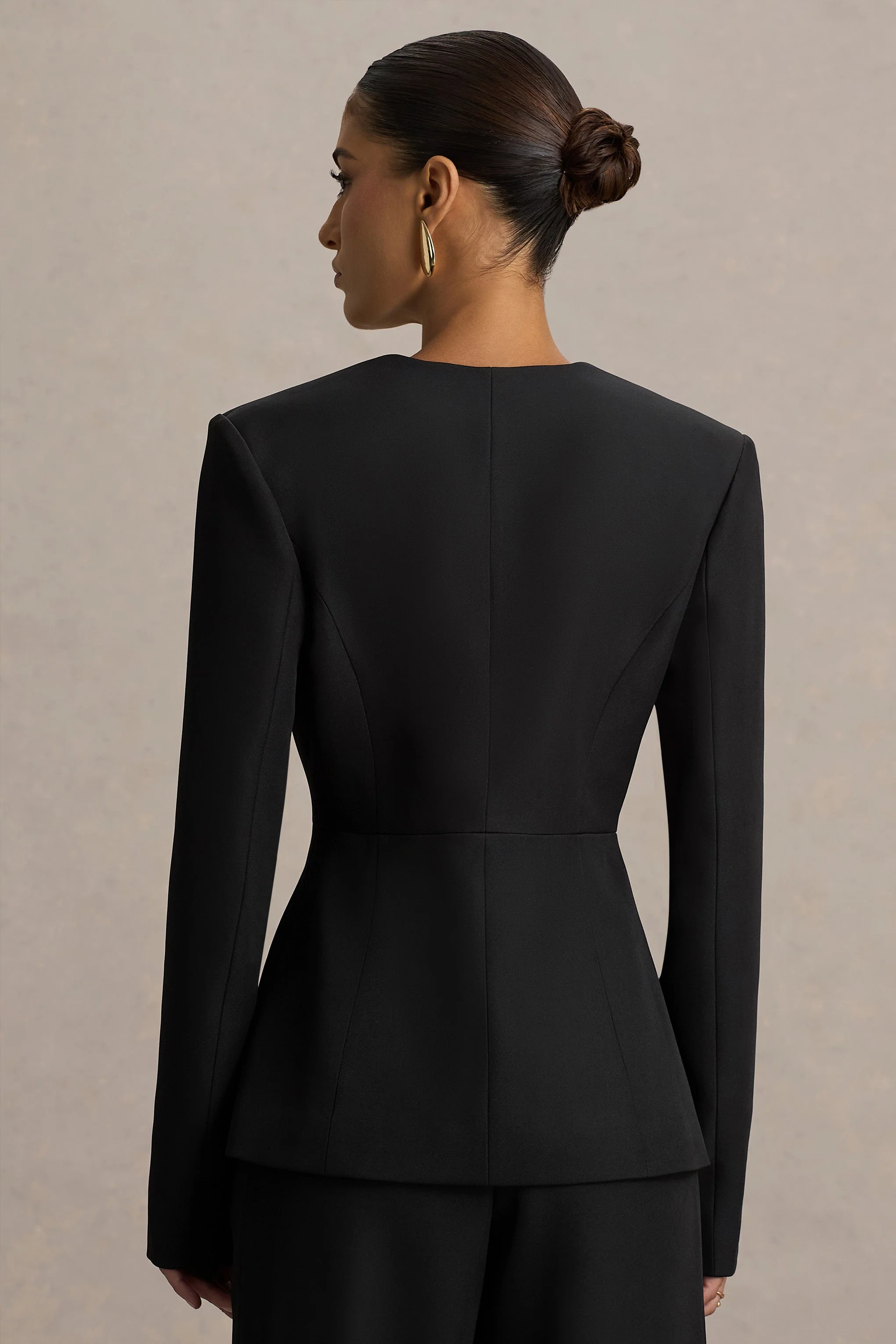Rosalina | Black Extreme-Plunge Neck Tailored Blazer - Image 2