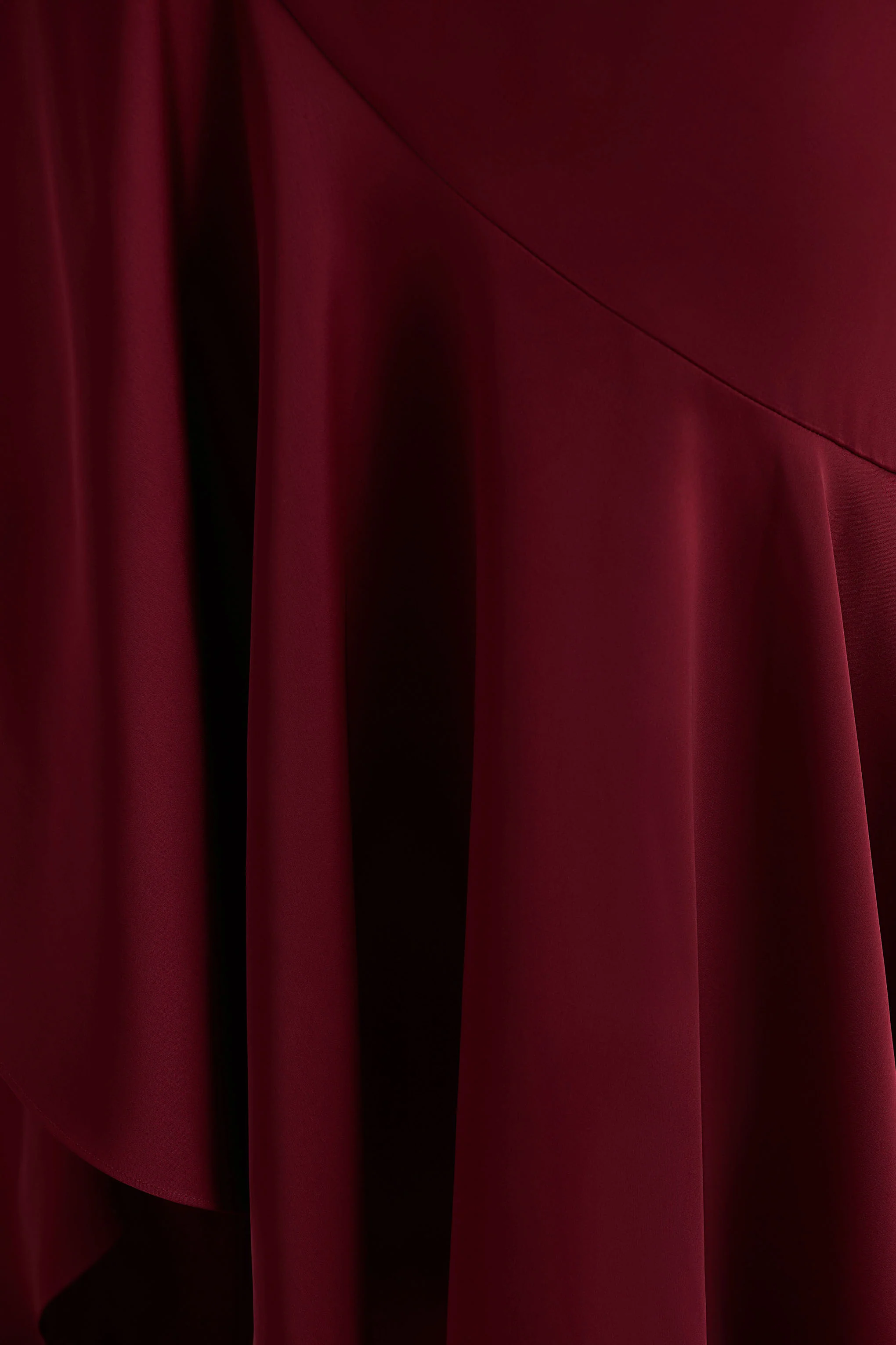 Rosy | Burgundy Satin Boat-Neck Maxi Dress With Front Split And Ruffled Detailing - Image 6