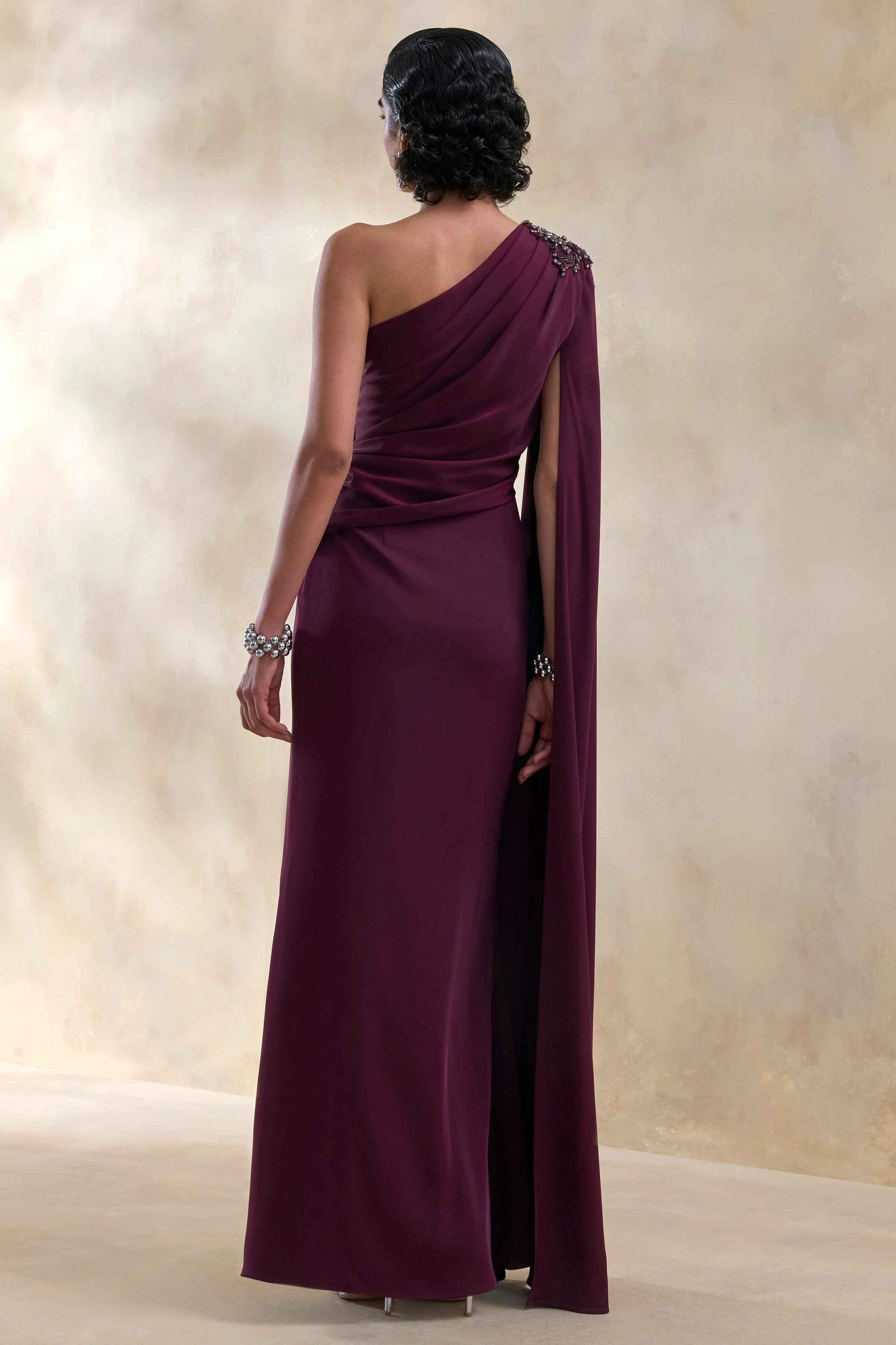 Solace | Dark Plum Asymmetric-Neck Maxi Dress With Front-High Split - Image 2