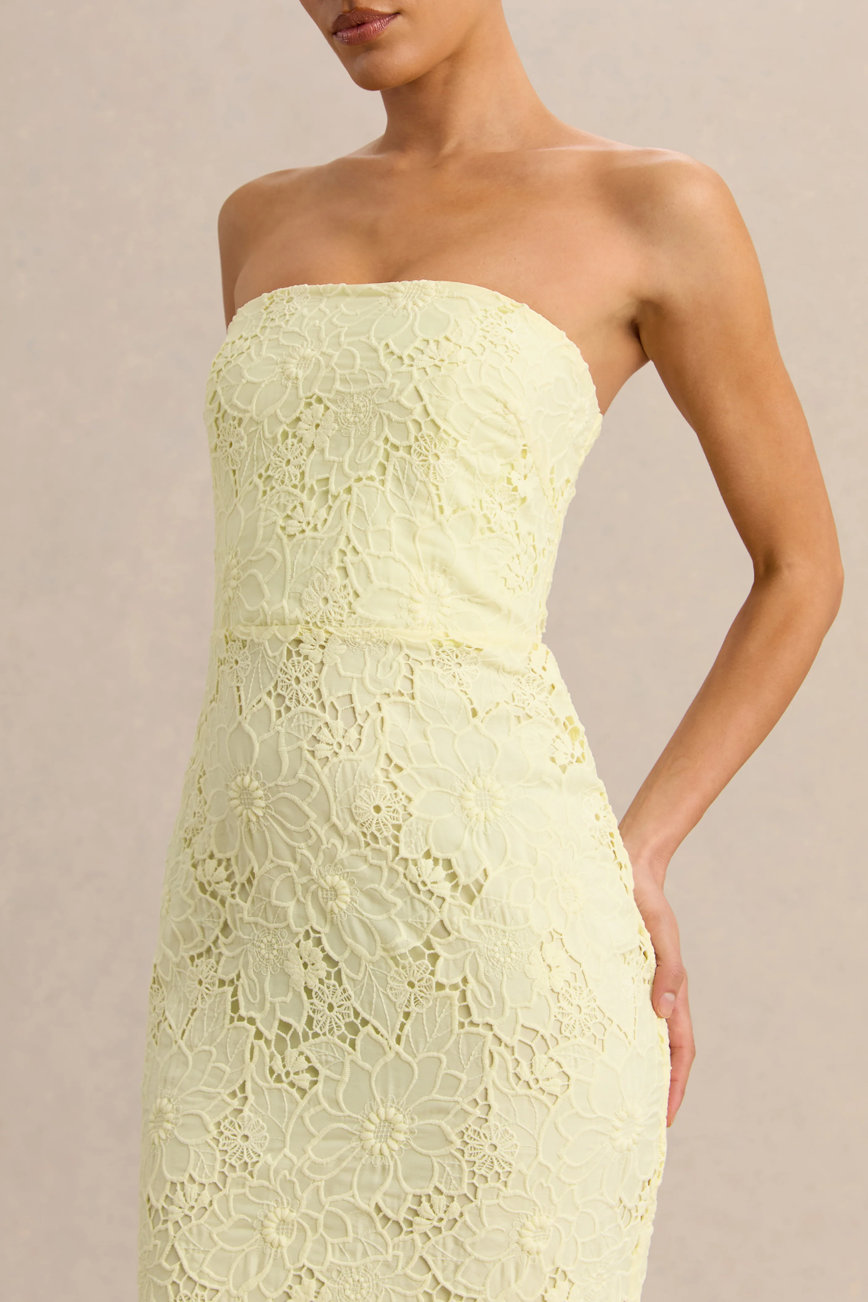 Suzie | Lemon Lace Bandeau Maxi Dress - Image 3