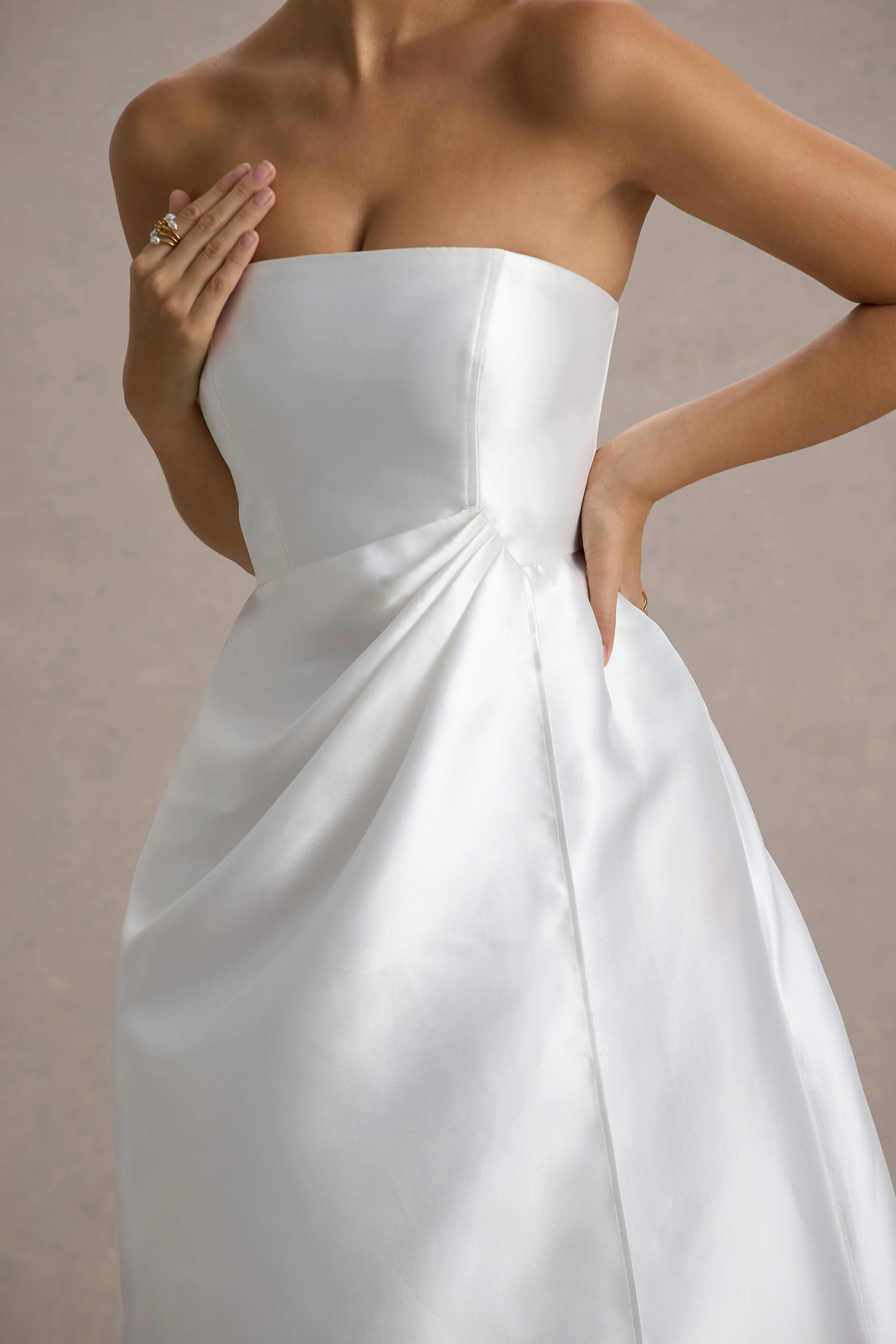 Universe | White Bandeau Split Puff-Skirt Maxi Dress - Image 3