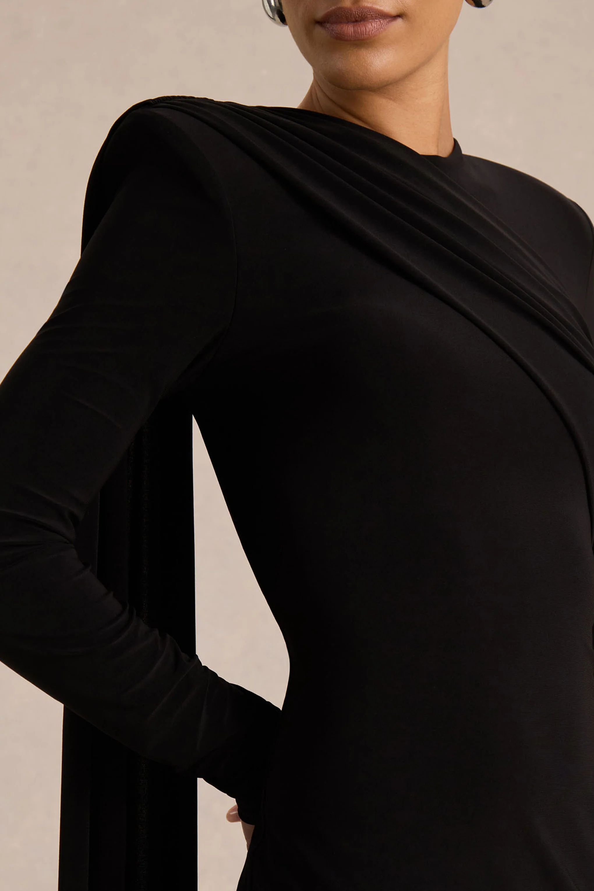 Zora | Black Crew-Neck Mini Dress With Knot And Sash Detail - Image 4
